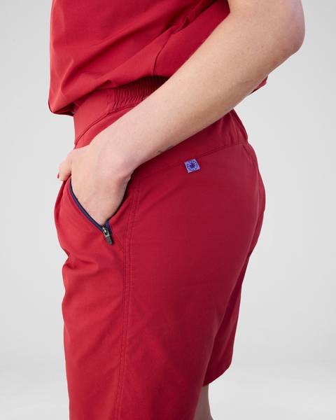 Escape Weekender Short - Carmine